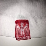 Premium Shirt - Ruhm und Ehre - weiß